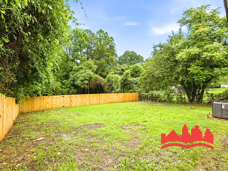 36 W Emory Rd — Photo 26