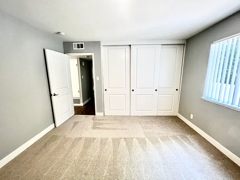 33 Hayward Ave #108 — Photo 12