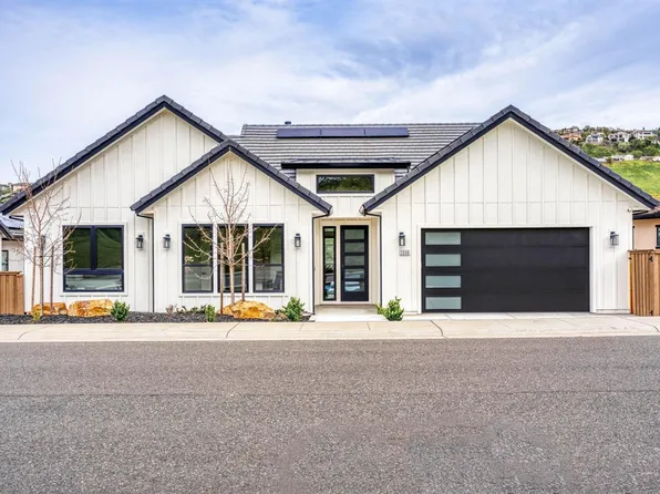 2038 Ritchie St, Folsom, CA 95630