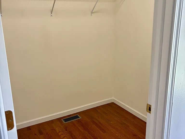 12 Picardy Pl — Photo 11