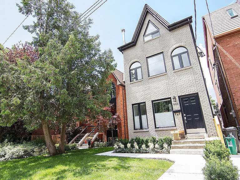 900 Manning Ave #MAIN — Photo 2