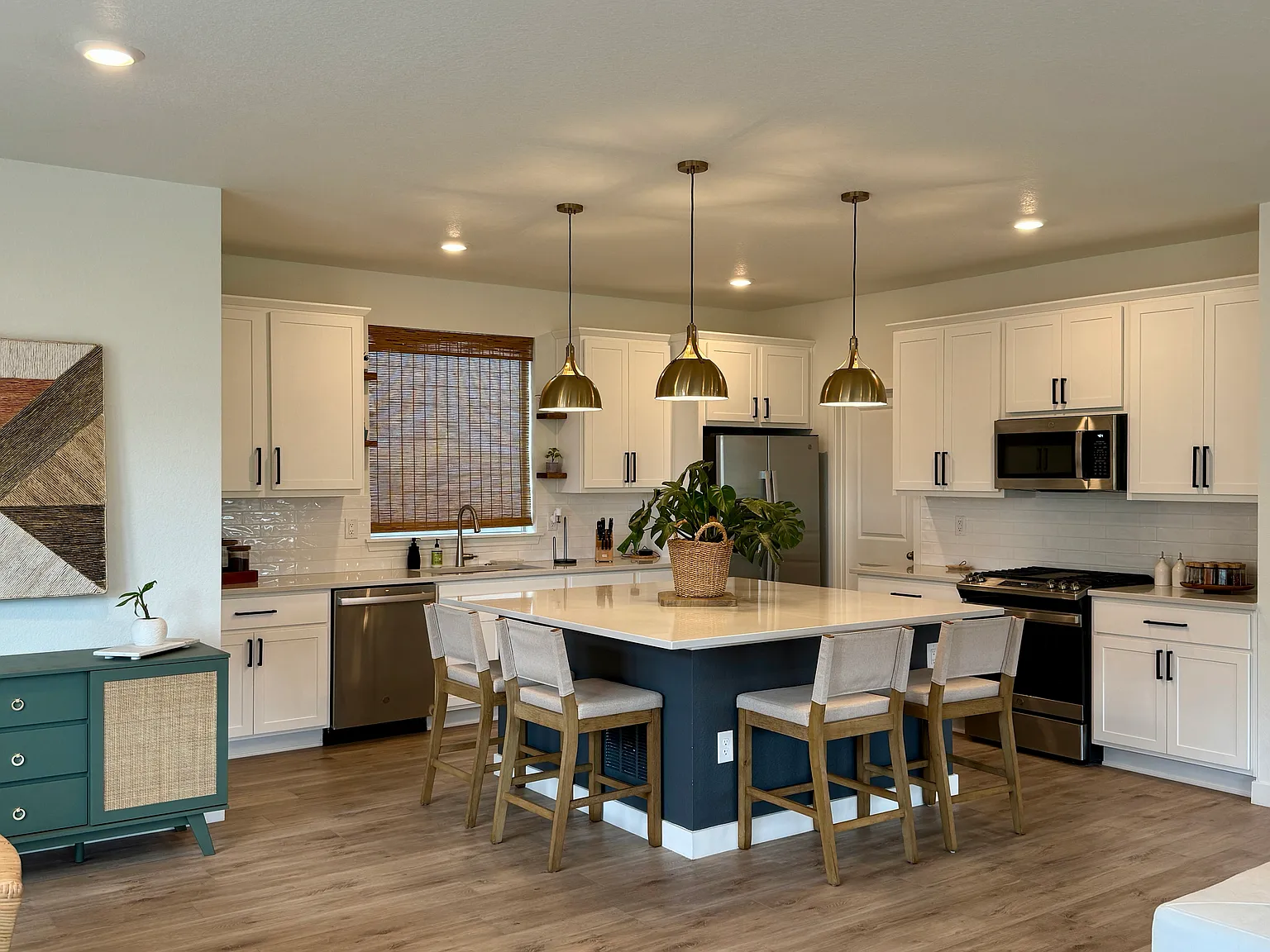 15756 W Girard Ave — Photo 3