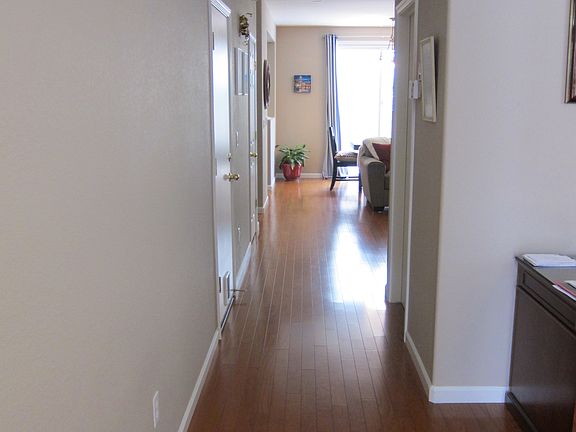 4th image of 2416 Snowberry Cir