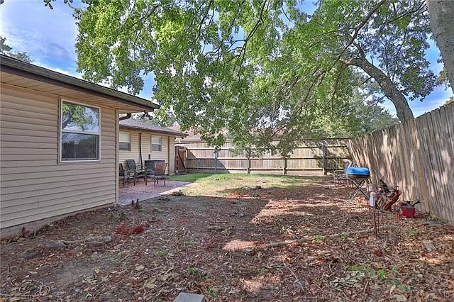 4643 Camelot Dr — Photo 16