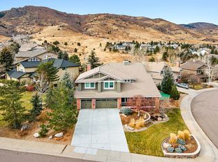1 Lindenwood Ln, Littleton, CO 80127