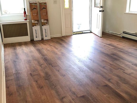 4th image of 108 Clifton Ave Floor 1