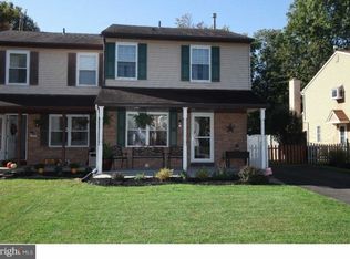 122 Wynmere Dr, Horsham, PA 19044