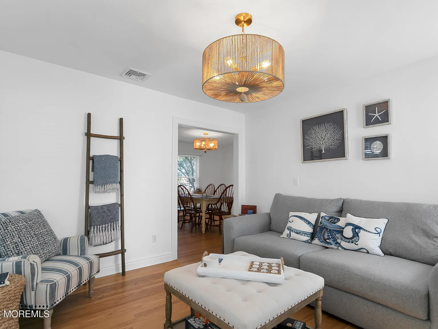3 bed, 913 sqft, $2,500 — Photo 4