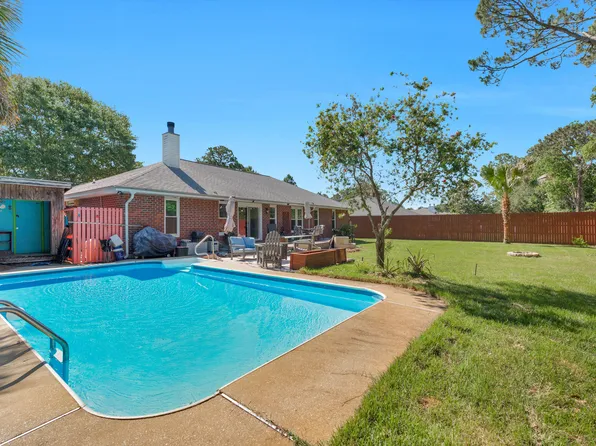1171 Eula St, Gulf Breeze, FL 32563