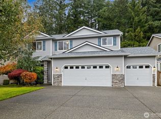 15901 125th Avenue Ct E, Puyallup, WA