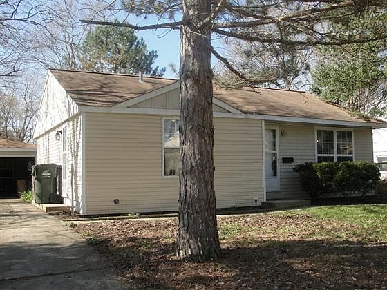 1st image of 633 W Wind Dr