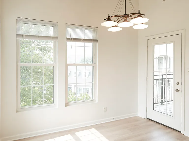 46628 Drysdale Ter #302 — Photo 12