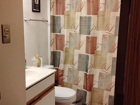 5th image of 17985 Huntleigh Ct APT 104