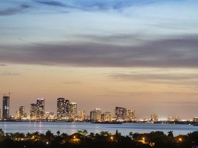 6039 Collins Ave APT 1530, Miami Beach, FL, 33140