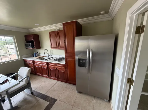 (undisclosed Address), San Diego, CA 92120