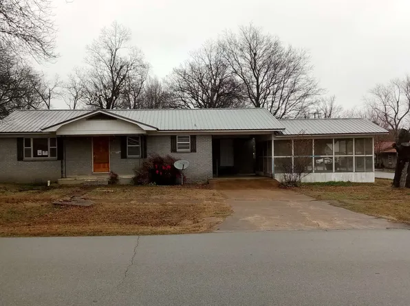 330 College St, Newark, AR 72562