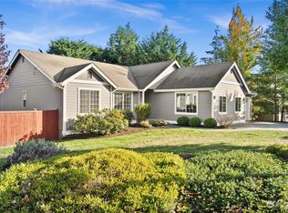 18348 Miss Ellis Loop NE, Poulsbo, WA 98370