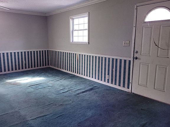 4th image of 1523 Berkner Ave