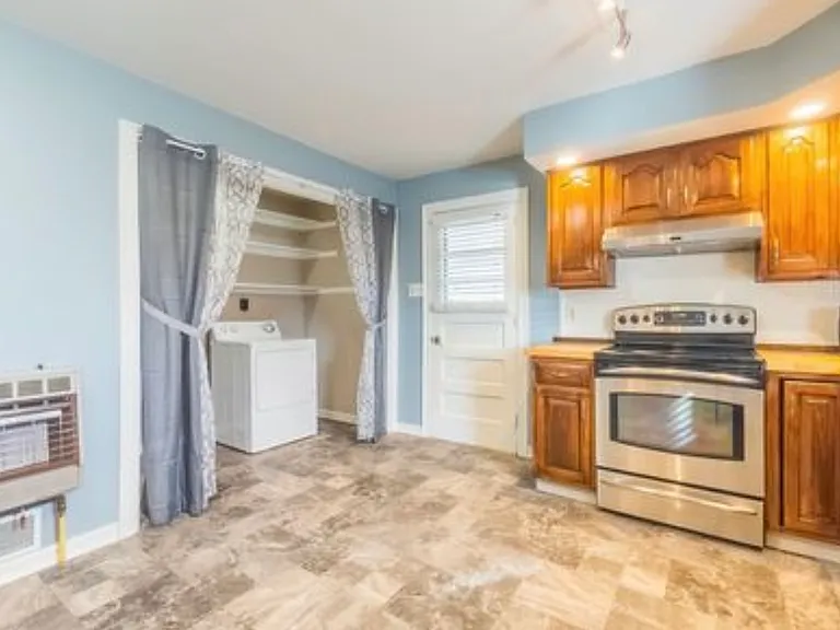 1617 Orange St — Photo 19