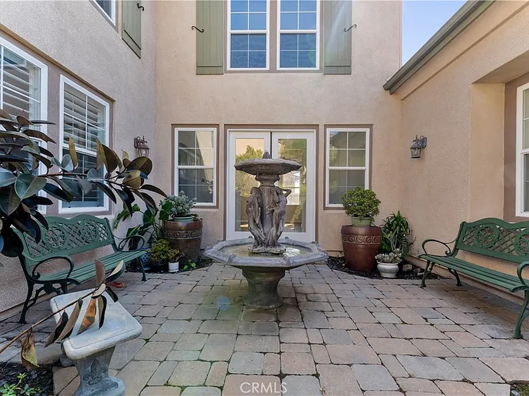 4116 Dakota Dr — Photo 9