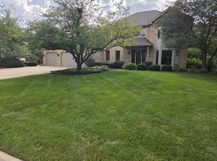 3 Ashwood Ct, Sugar Grove, IL 60554