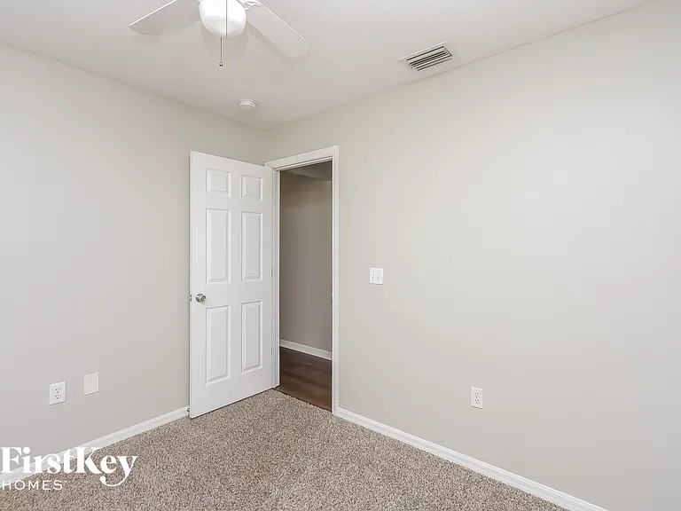 1703 Hulett Dr — Photo 12