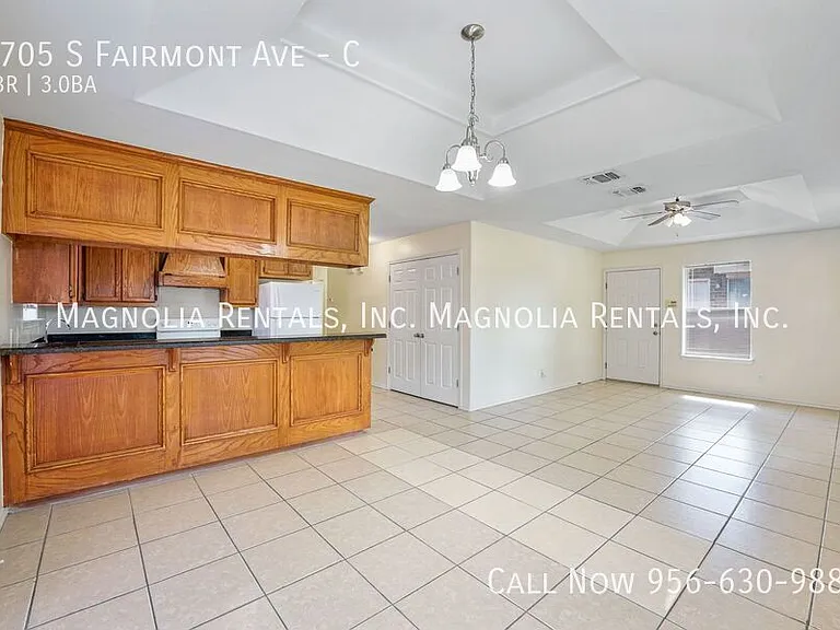 3705 S Fairmont Ave #C — Photo 4