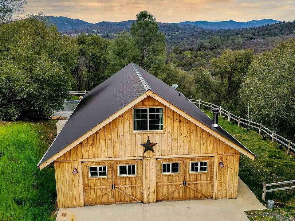 1st image of 12851 Lake Valley Ln