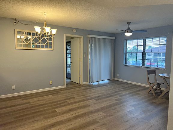 4th image of 19505 Quesada Ave #1KK-201