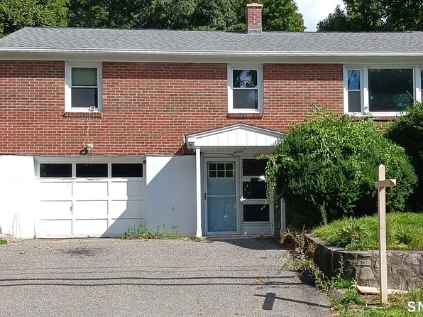 62 Charles Street, Torrington, CT 06790
