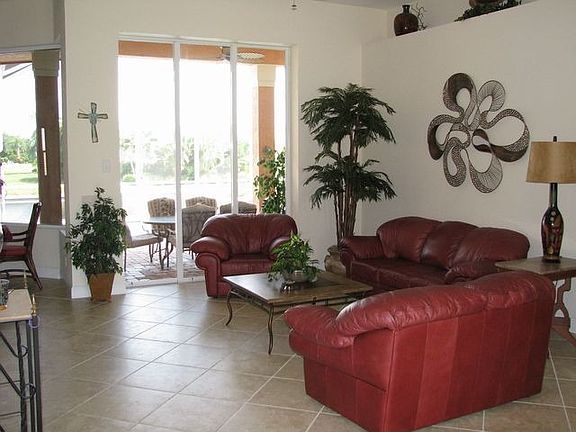 5th image of 1074 Cottonwood Ct