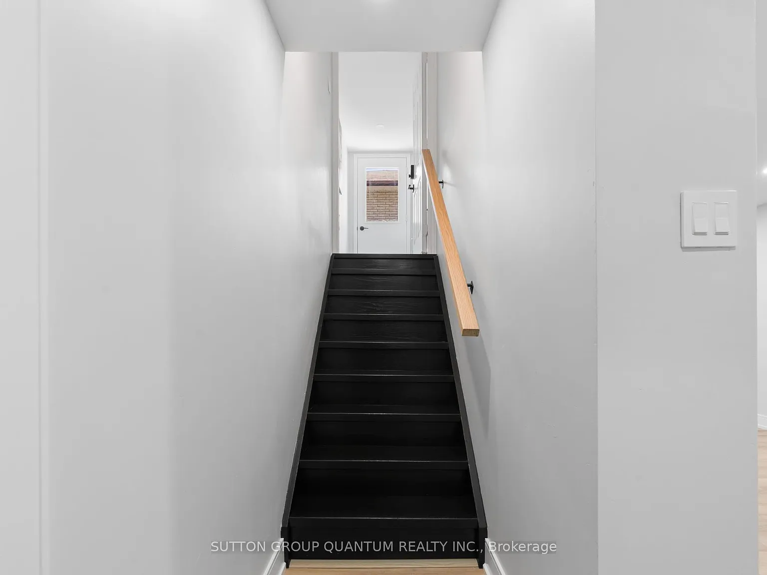 1 bed, $1,800 — Photo 2