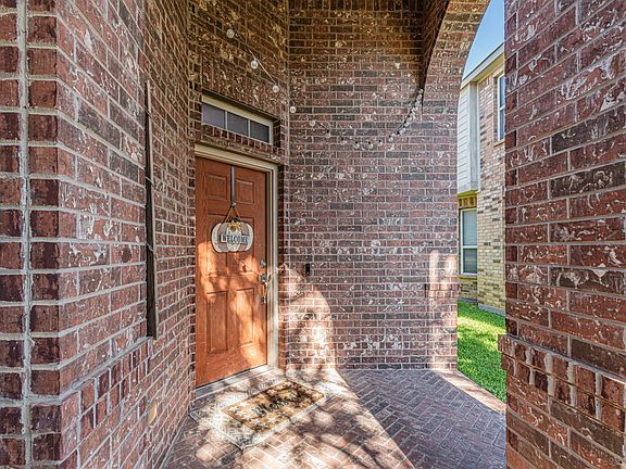 2nd image of 12049 Walden Wood Dr
