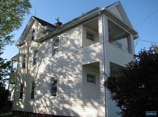 81 Zabriskie St, Haledon, NJ 07508