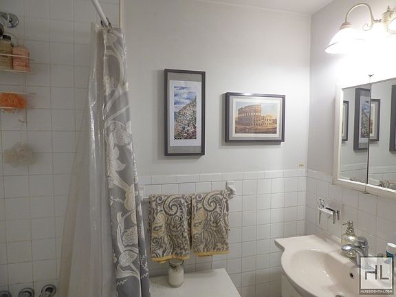 5th image of 305 Atlantic Ave Ste 1