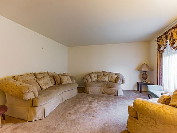 4th image of 10704 Mount Lubentia Way