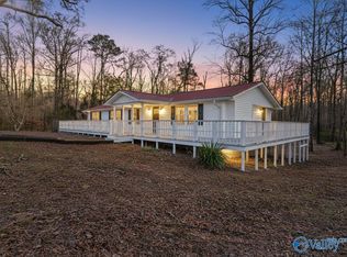 458 County Road 101, Scottsboro, AL 35768