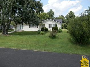 29683 Salem Rd, Smithton, MO 65350