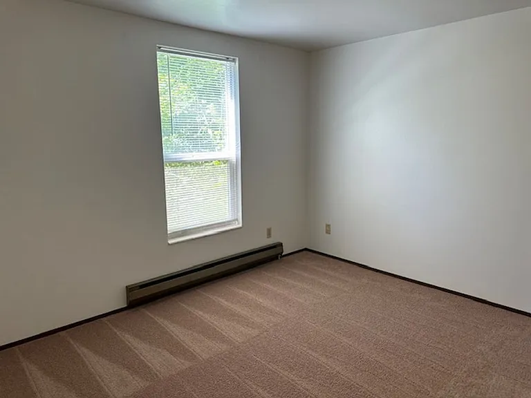 Magnolia Crestview | Classic Seattle Living at the Top of the Hill — Photo 12