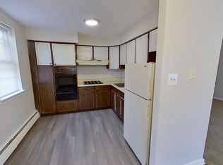 7801 Langdon St #305, Philadelphia, PA 19111
