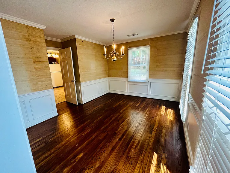 1316 Wagram Ct — Photo 7