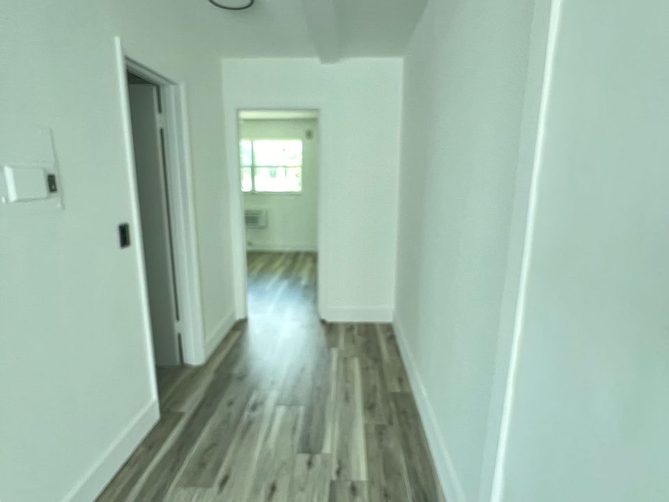 1st image of 524 Washington Ave APT 310