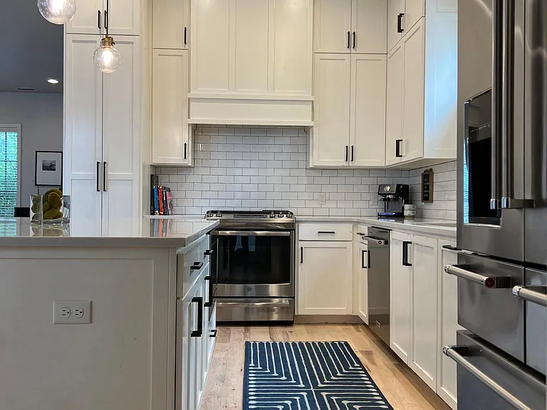 1820 Runway Blvd — Photo 10