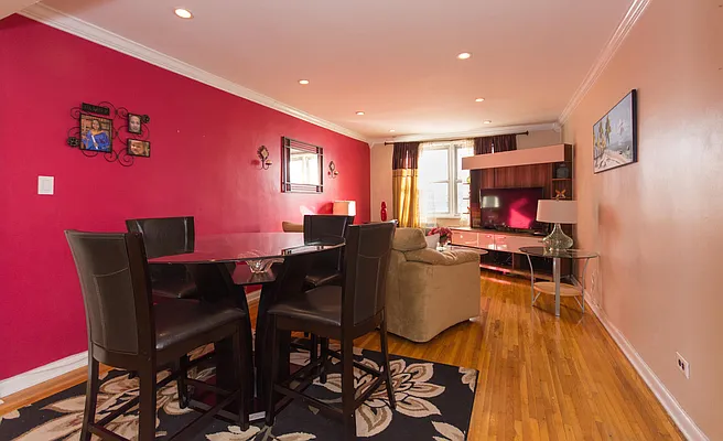 Sold by Re/Max In The City | media 18