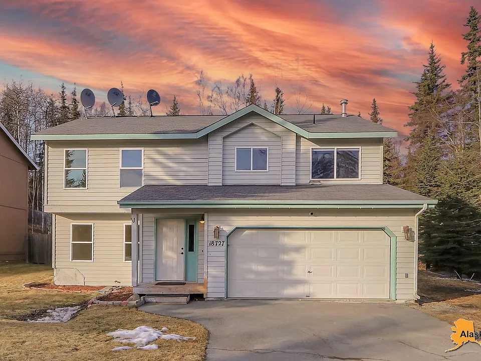 18727 Danny Dr