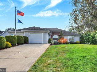 3826 Farmstead Dr, Fayetteville, PA 17222