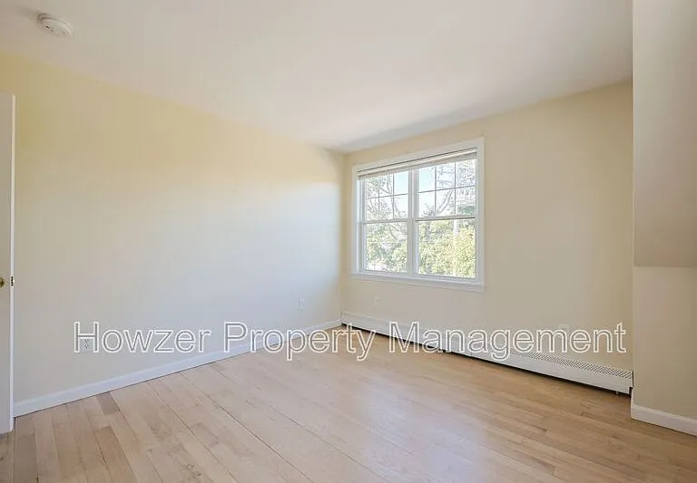 91 Louis St — Photo 13