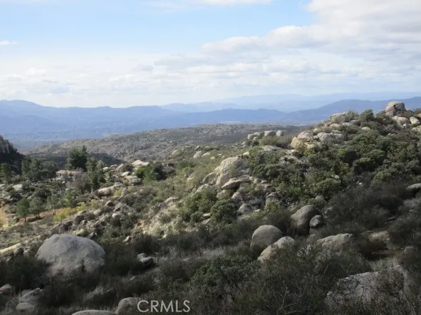 813 Rocky Valley Way #813, Aguanga, CA 92536