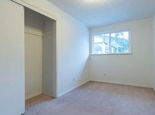 6916 S 125th St, Seattle, WA 98178