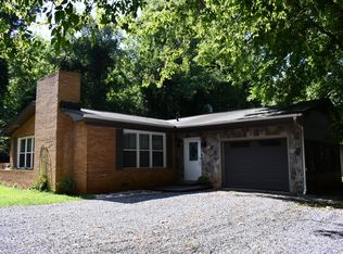2430 Mountain Rd, Dalton, GA 30720